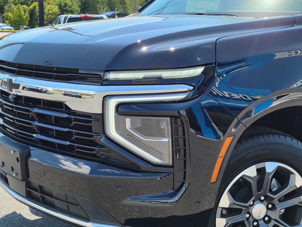 Used 2026 Chevrolet Tahoe LS w/ LPO, Dark Essentials Package RWD image 10
