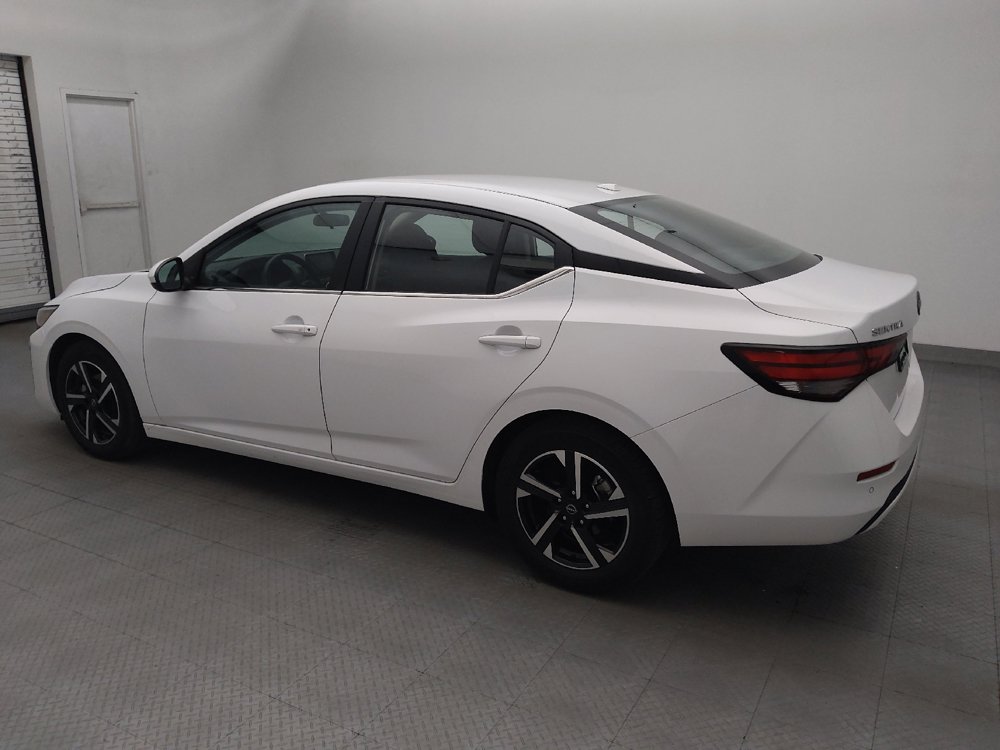 Used 2024 Nissan Sentra SV FWD image 3