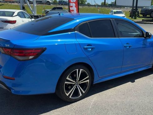 Used 2022 Nissan Sentra SR w/ Trunk Package FWD image 7