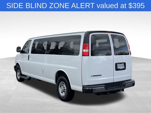 Used 2024 Chevrolet Express 3500 LT w/ LT Preferred Equipment Group image 5