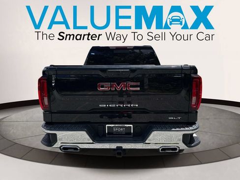 Used 2022 GMC Sierra 1500 SLT w/ SLT Premium Plus Package AWD/4WD image 5