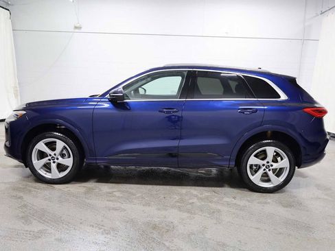 New 2025 Audi Q5 Premium Plus image 2