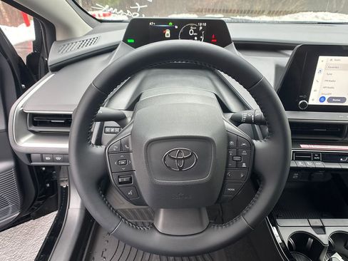 New 2026 Toyota Prius LE image 11