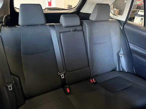 Used 2025 Toyota RAV4 LE AWD/4WD image 23