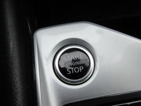 Used 2024 Nissan Altima 2.5 SV image 19