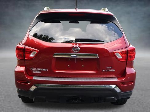 Used 2017 Nissan Pathfinder Platinum AWD/4WD image 22