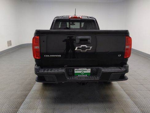 Used 2016 Chevrolet Colorado LT w/ Midnight Edition AWD/4WD image 6