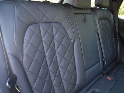 Used 2024 BMW X5 sDrive40i w/ Premium Package RWD image 29