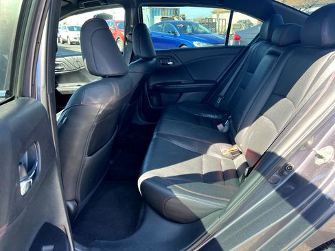 Used 2017 Honda Accord Sport Special Edition image 20