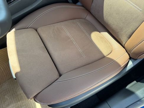 Certified 2025 Mercedes-Benz CLA 250 4MATIC image 10