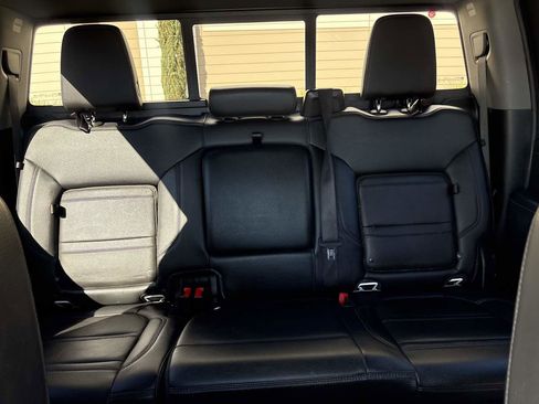 Used 2023 GMC Sierra 3500 Denali w/ Technology Package image 31