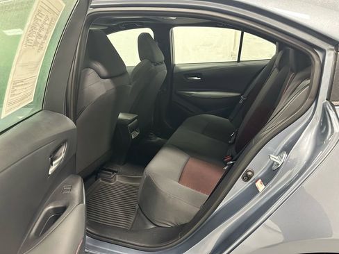 Used 2025 Toyota Corolla SE w/ SE Premium Package image 42
