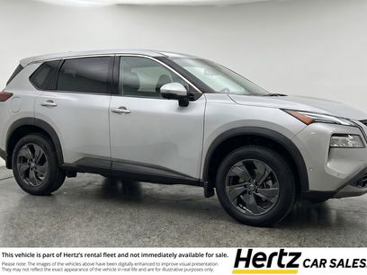 Used 2025 Nissan Rogue SV