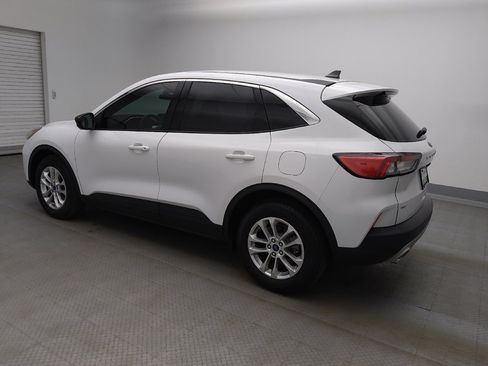 Used 2022 Ford Escape SE image 3