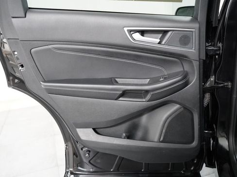 Used 2024 Ford Edge Titanium w/ Equipment Group 301A AWD/4WD image 21