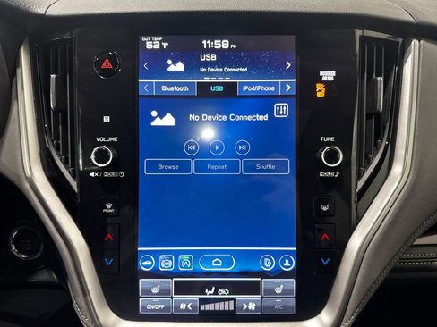 Used 2025 Subaru Outback Onyx Edition image 28