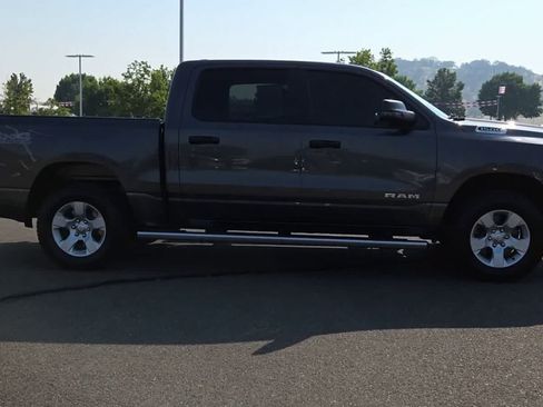 Used 2023 RAM 1500 Big Horn AWD/4WD image 9