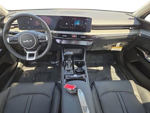 New 2026 Kia K5 EX image 21