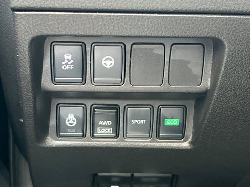 Used 2021 Nissan Rogue Sport SV w/ Technology Package AWD/4WD image 33