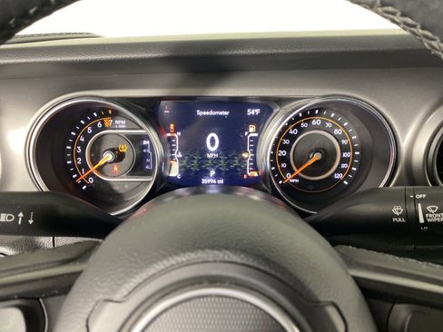 Used 2022 Jeep Gladiator Sport image 21