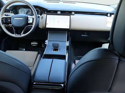 Used 2026 Land Rover Range Rover Velar Autobiography AWD/4WD image 15