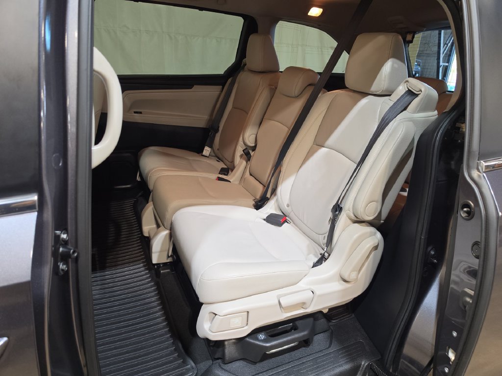 Certified 2026 Honda Odyssey EX-L image 24