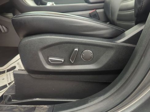 Used 2019 Ford Edge SEL w/ Equipment Group 201A image 25