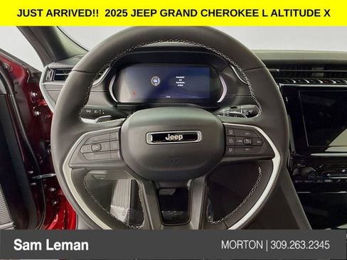 New 2025 Jeep Grand Cherokee L Altitude image 11