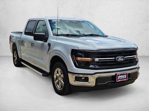 Used 2025 Ford F150 XLT w/ Equipment Group 301A Standard RWD image 3