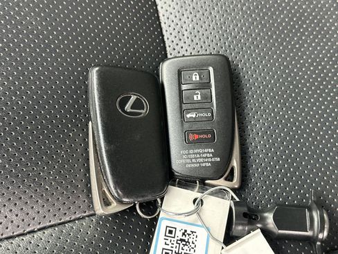 Used 2019 Lexus LX 570 4WD image 21