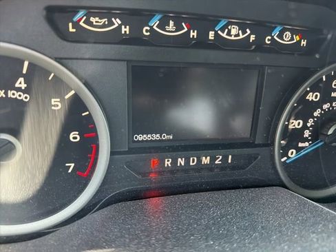 Used 2016 Ford F150 XLT w/ Equipment Group 302A Luxury AWD/4WD image 6