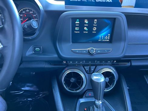 Used 2018 Chevrolet Camaro LT w/ RS Package image 27