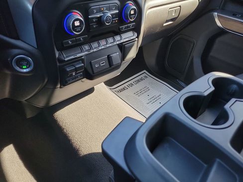 Used 2023 Chevrolet Silverado 2500 LT w/ Convenience Package image 16