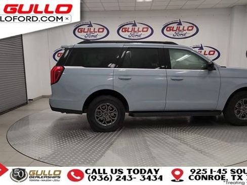 Used 2025 Ford Expedition Active image 9