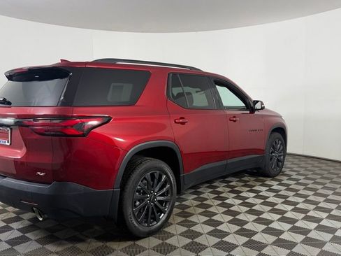 Used 2024 Chevrolet Traverse RS AWD/4WD image 8