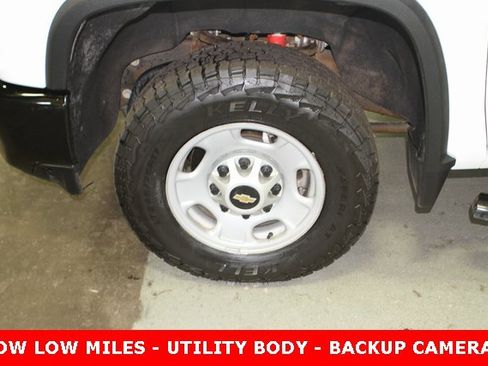 Used 2020 Chevrolet Silverado 2500 W/T w/ WT Convenience Package image 12