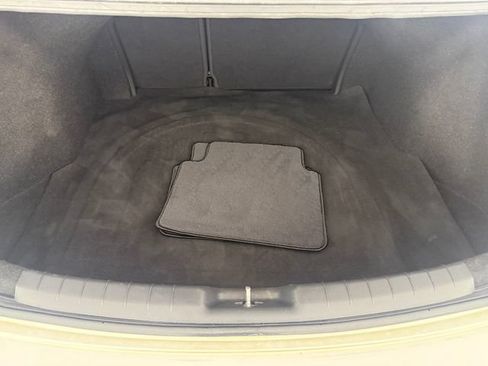 Used 2019 Hyundai Elantra Value Edition FWD image 16