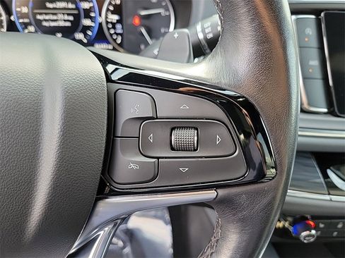 Used 2024 Buick Enclave Premium image 23