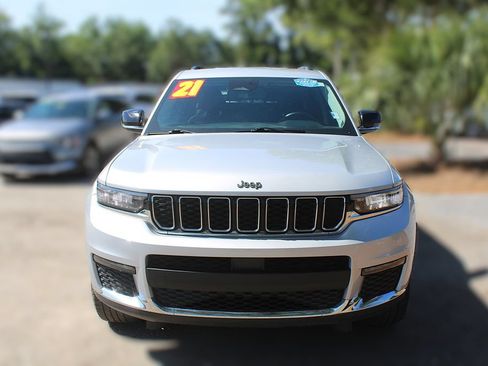 Used 2021 Jeep Grand Cherokee L Limited RWD image 17