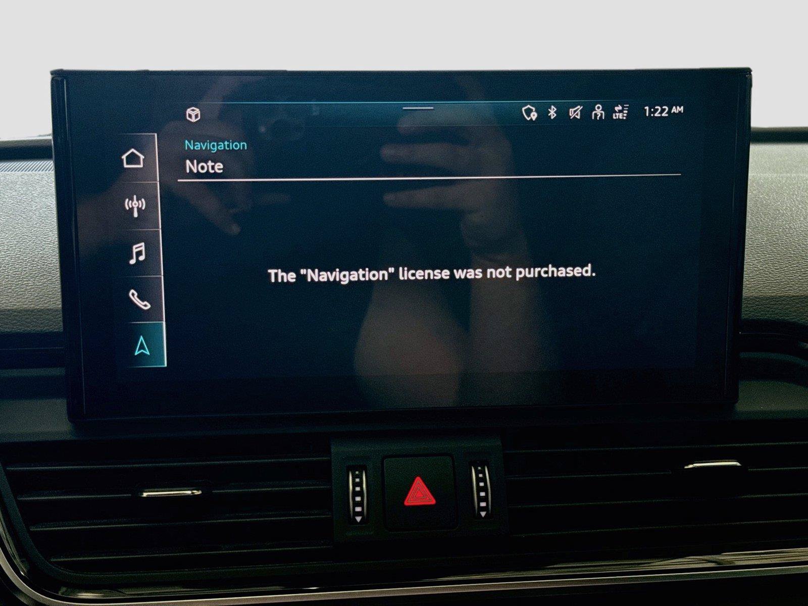 Certified 2025 Audi Q5 2.0T Premium AWD/4WD image 13