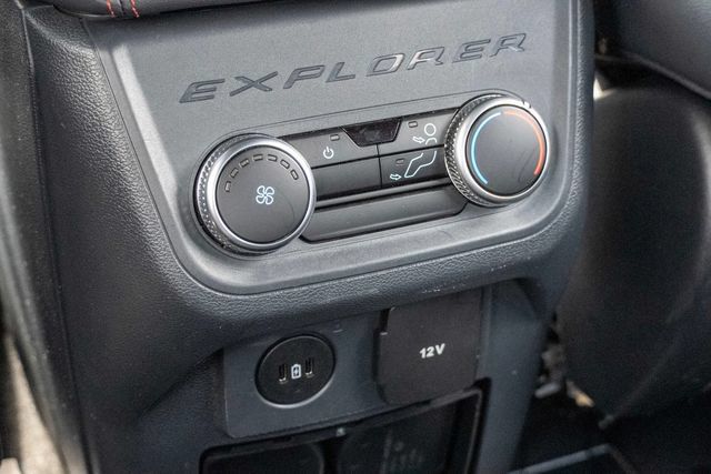 Used 2026 Ford Explorer ST-Line AWD/4WD image 37