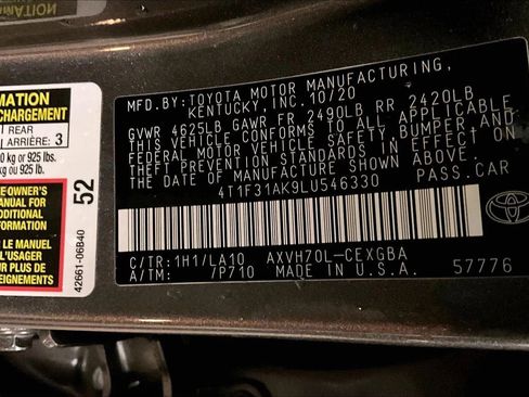 Used 2020 Toyota Camry XLE w/ Sunroof Package image 33