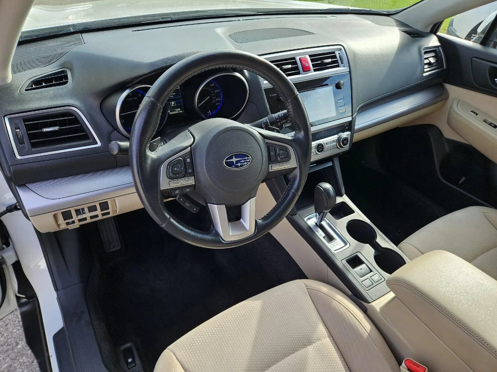 Used 2015 Subaru Outback 2.5i Premium w/ Popular Package #1 AWD/4WD image 12