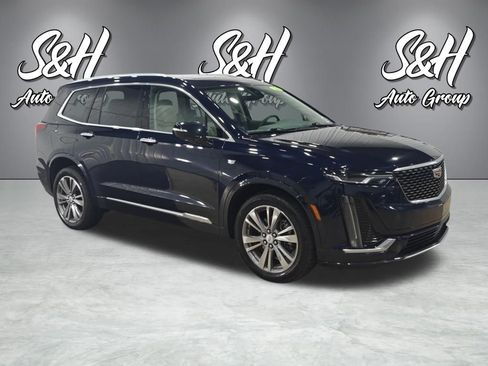 Used 2021 Cadillac XT6 Premium Luxury AWD/4WD image 2