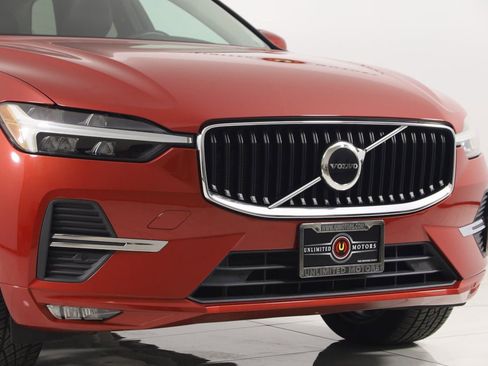 Used 2022 Volvo XC60 B5 Momentum image 39