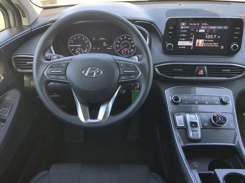 Used 2023 Hyundai Santa Fe SE image 15