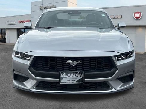Used 2024 Ford Mustang Premium RWD image 2