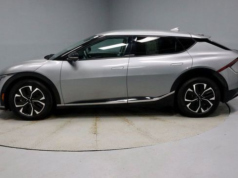 Used 2022 Kia EV6 Wind w/ Wind Technology Package image 9