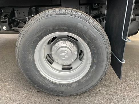 Used 2024 RAM 3500 Tradesman AWD/4WD image 7