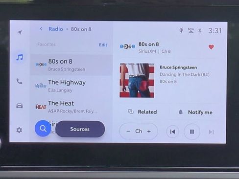 Used 2025 Toyota Camry LE image 17